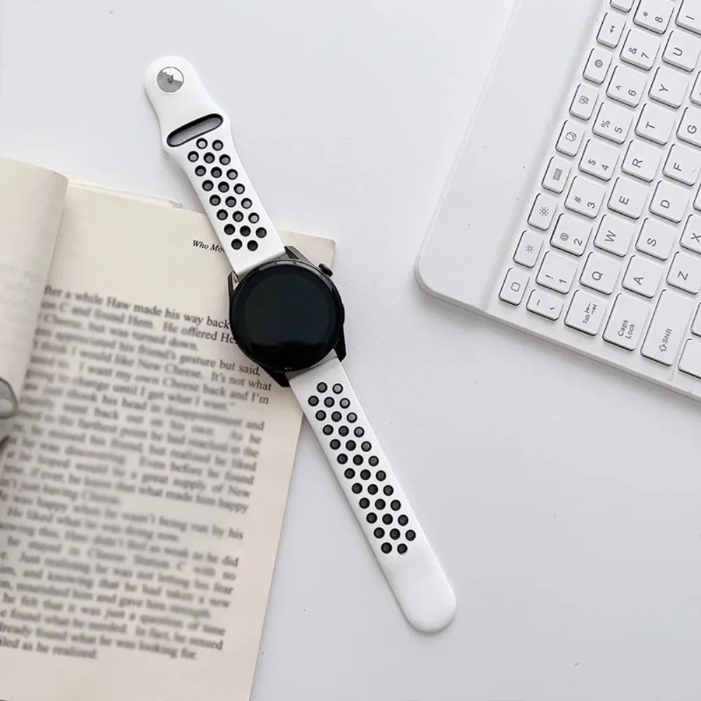 Dual Color Hollow Breathable Silicone Watch Strap Quick Release Sport Replacement Wristband 20mm 22mm Universal Smart Watch Band