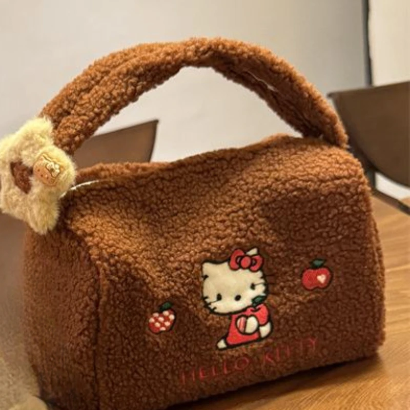 Sanrio Hello Kitty Autumn and Winter Cute Girls Large Capacity Portable Storage Makeup and Washing Three-dimensional Handbag