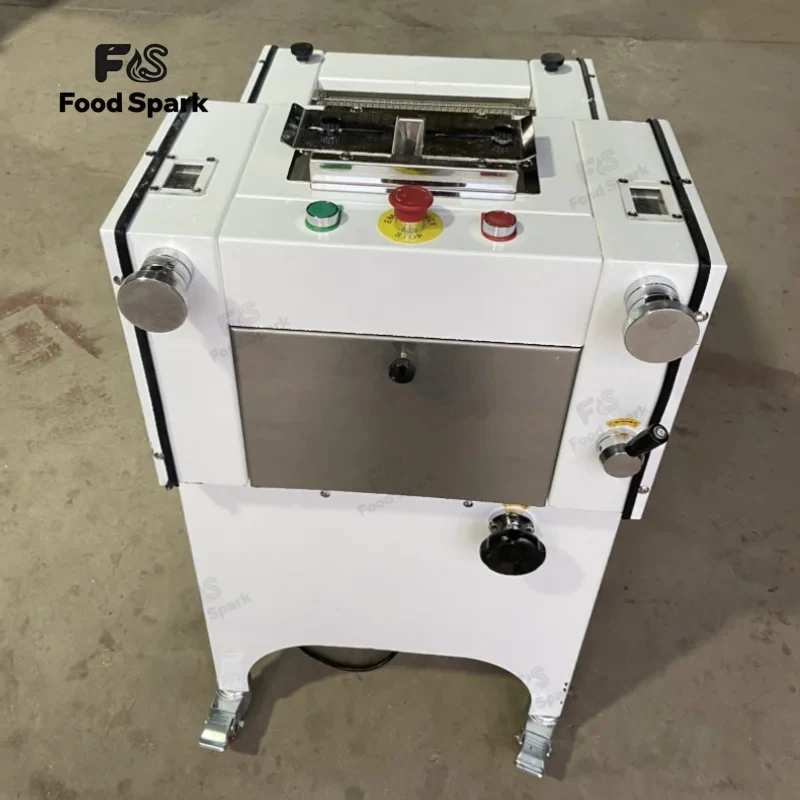 

Equipment Moulder Bread Moulding Toast Making Dough Pressing For Bakery Machine