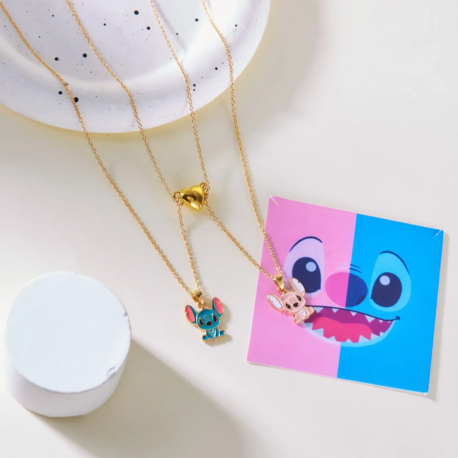 Colliers de la présidence de Disney Anime Cartoon CAN o & Stitch, amour créatif, pendentif magnétique pour meilleur ami, cadeaux de couple, 1 paire