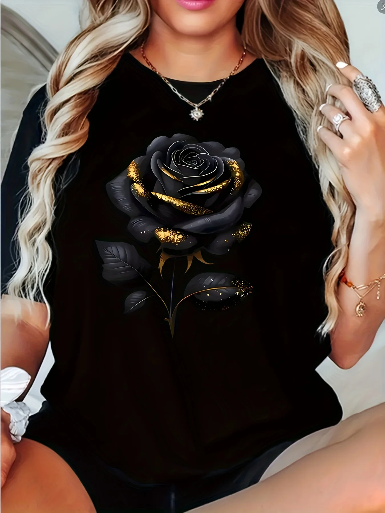 Women's Plus Size Oversized Black T-Shirt with Elegant Rose Print Fashion Harajuku Kawaii T-shirt Women's Y2K Clothing