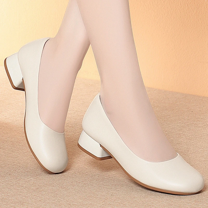 

Soft Sole Thick Heels Without Tiring Work Shoes Black Single Shoes Formal Wear Commuting For Work Women's Leather Shoes New