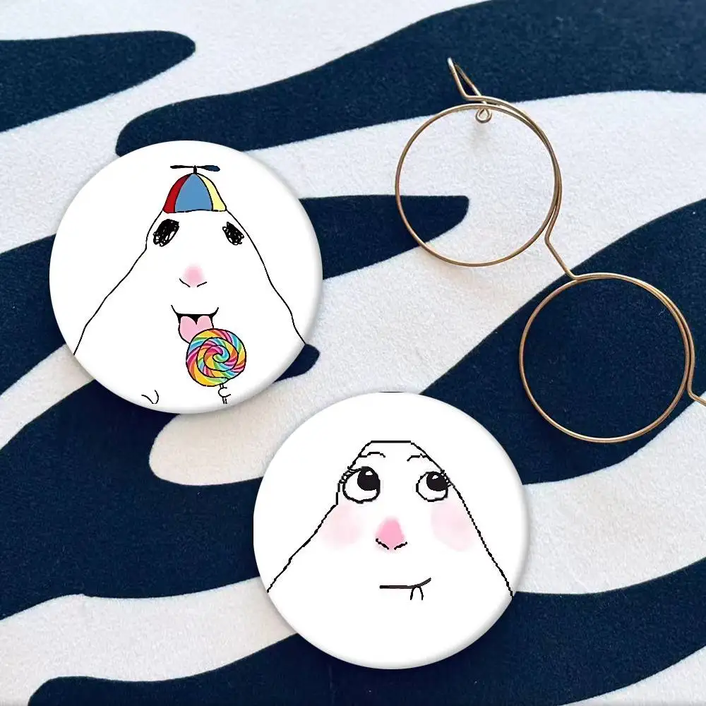 Farting Hamster Badges Accessories Creative Tinplate Pins Funny Badge Metal Brooch For Bag Clothes Hat Decor Jewelry Gifts