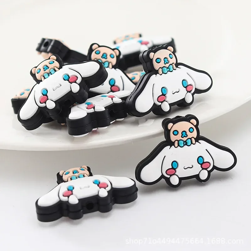 2pcs sanrio Silicone Focal Beads Cute Anime Silicone Beads for DIY Pens Keychain Making Kawaii hello kitty Rubber Beads