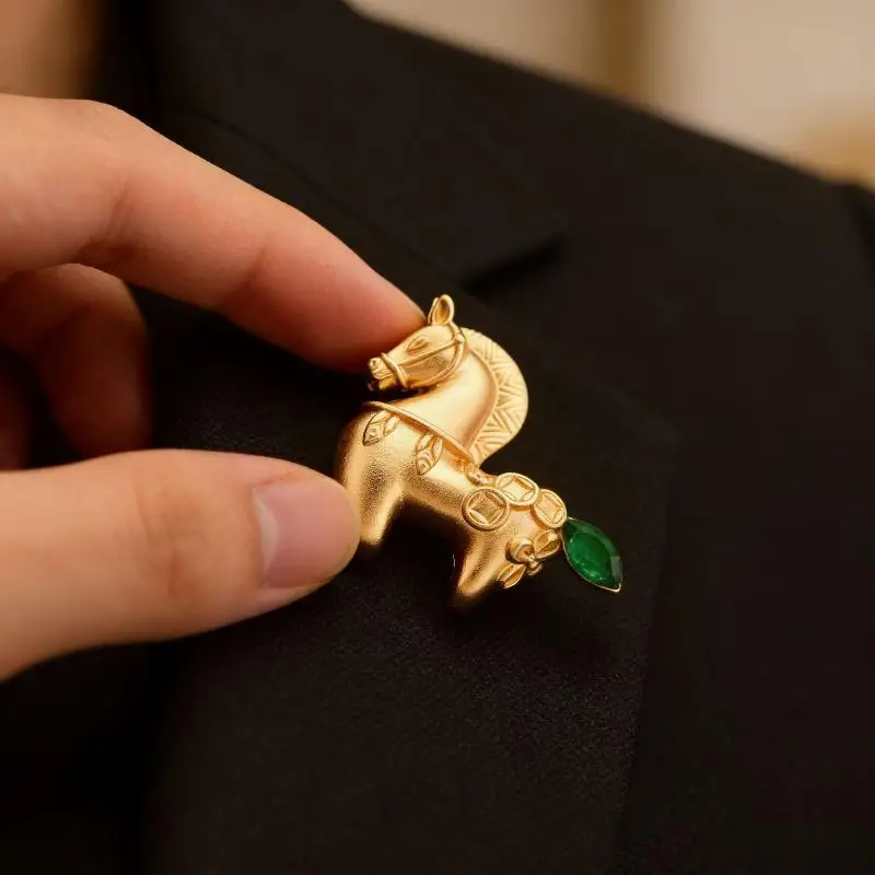 Creative Money Coming Golden Pony Chinese-style Traditional Matte Gold Brooch New Year Accessory Zodiac Horse Year Animal Badge