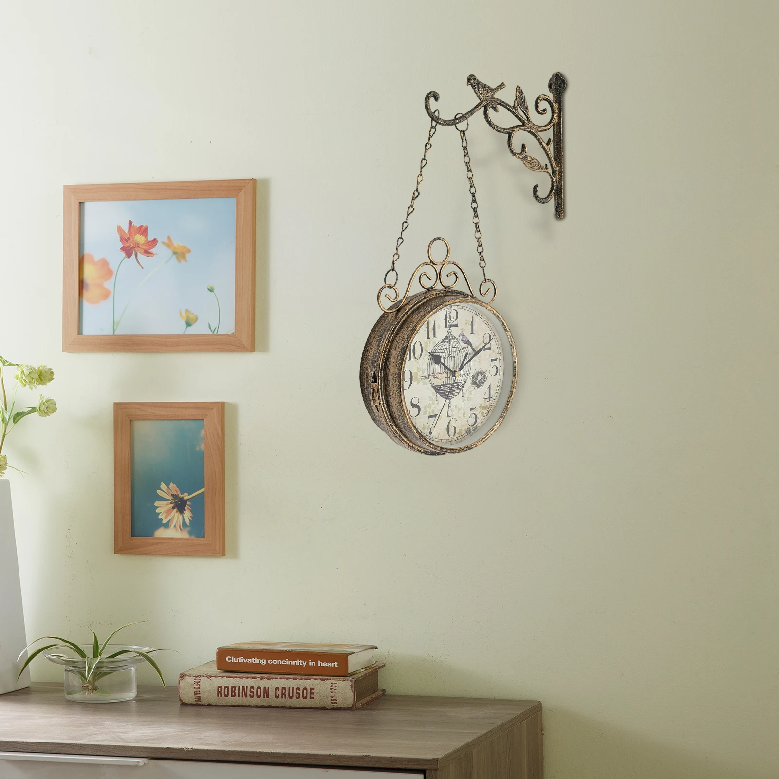 

Double Sided Wall Clock, Vintage Round Iron Clock with Glass Dial, Roman Numerals & Pointers, Indoor Home Decor, 18cm Diameter