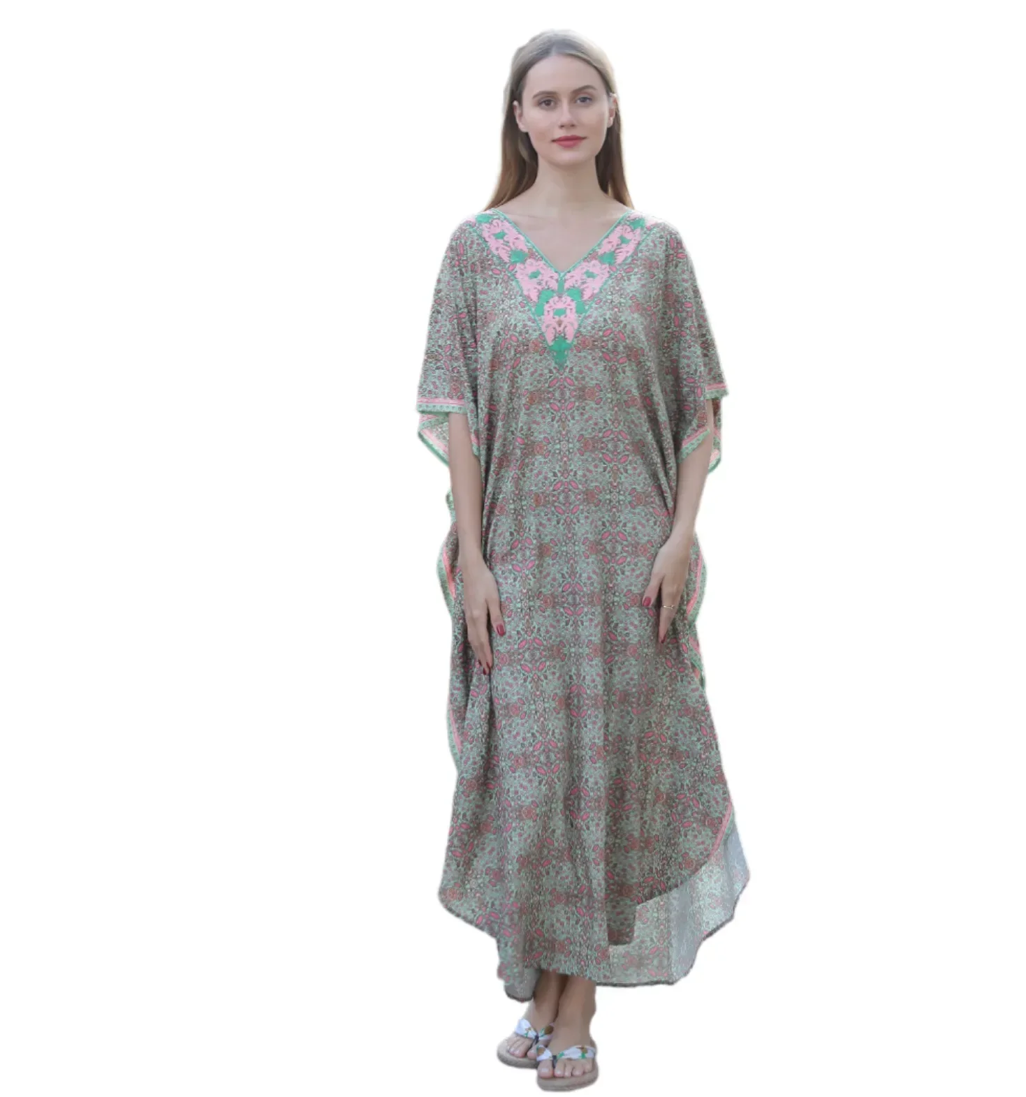 

2025 Spring Summer Green Feather Print Loose Oversized Robe Beach Skirt Bikini Women Sunscreen Top