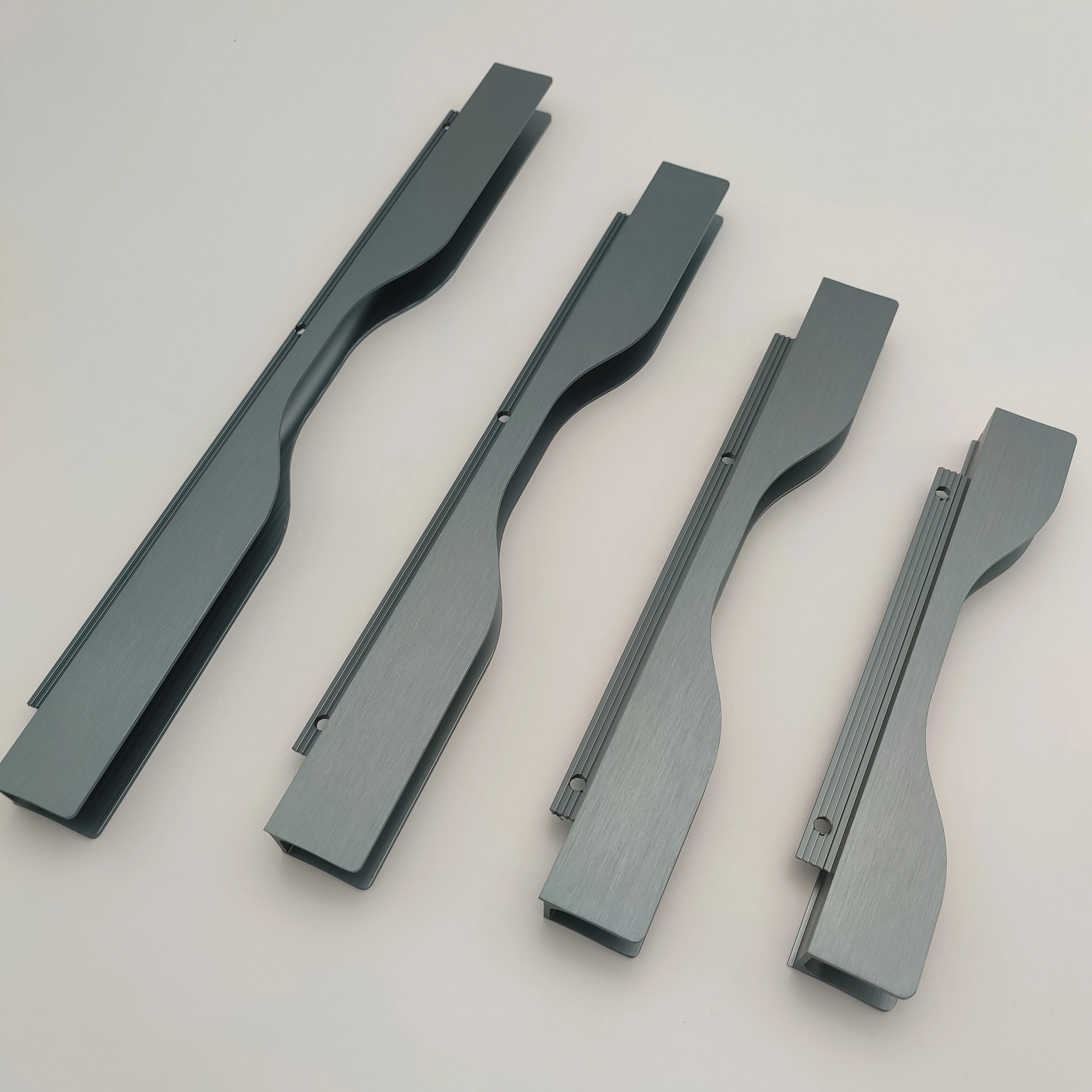 Maniglia per bordo armadio e manico lungo Prezzo di fabbrica Alluminio Metallo spazzolato Lega di alluminio Gratis Moderno Contemporaneo Foshan 100 pezzi