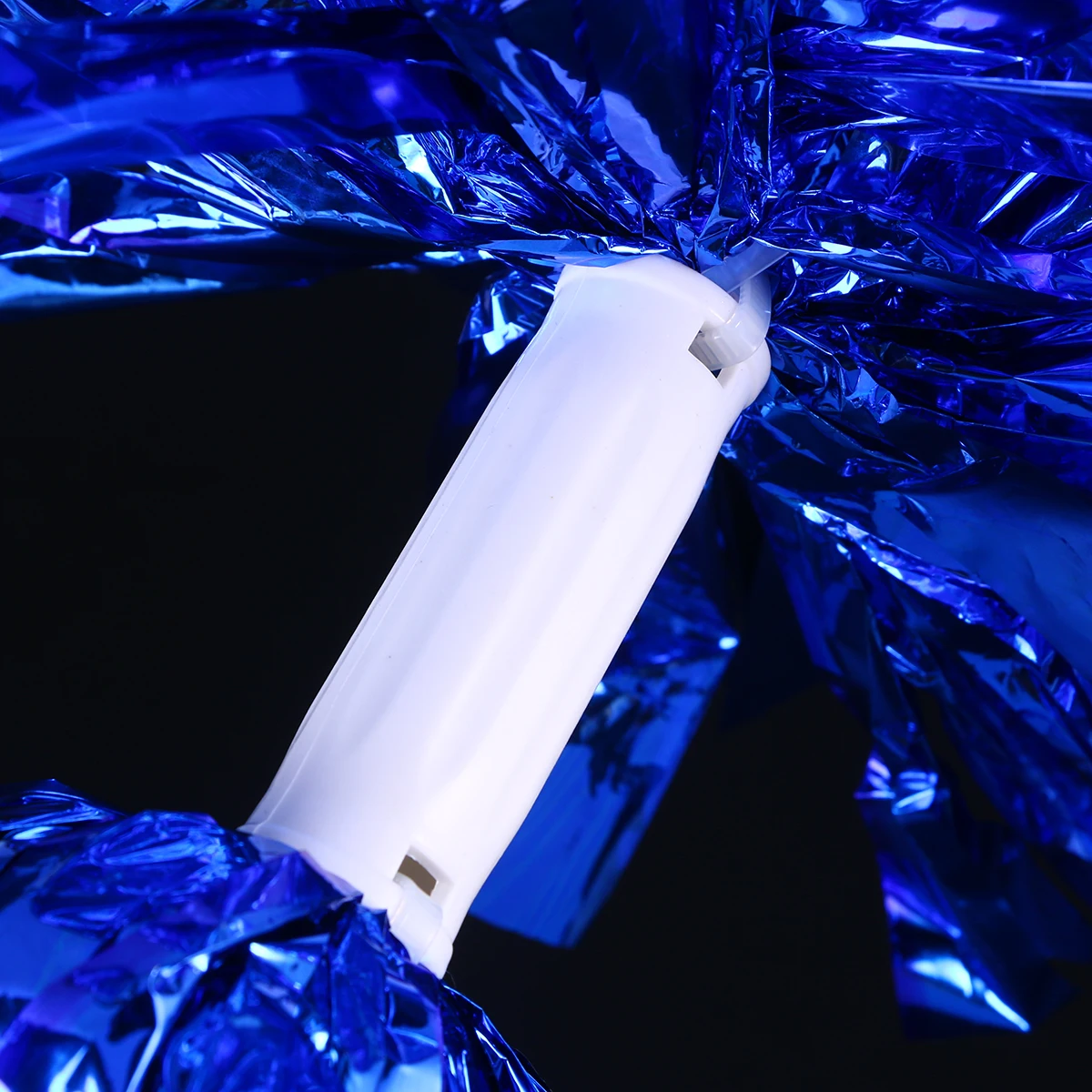 

Cheerleading Pompoms 2 Pieces Child Blue Pom Poms for Kids Baby Sports Party Dance Plastic Reusable Celebrations