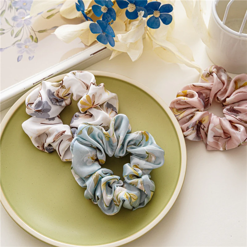

Floral Print Triangle Head Scarf Elastic Hair Band Boho Style Kerchief Summer Beach Vacation Accessory Women Girls Daily Wear