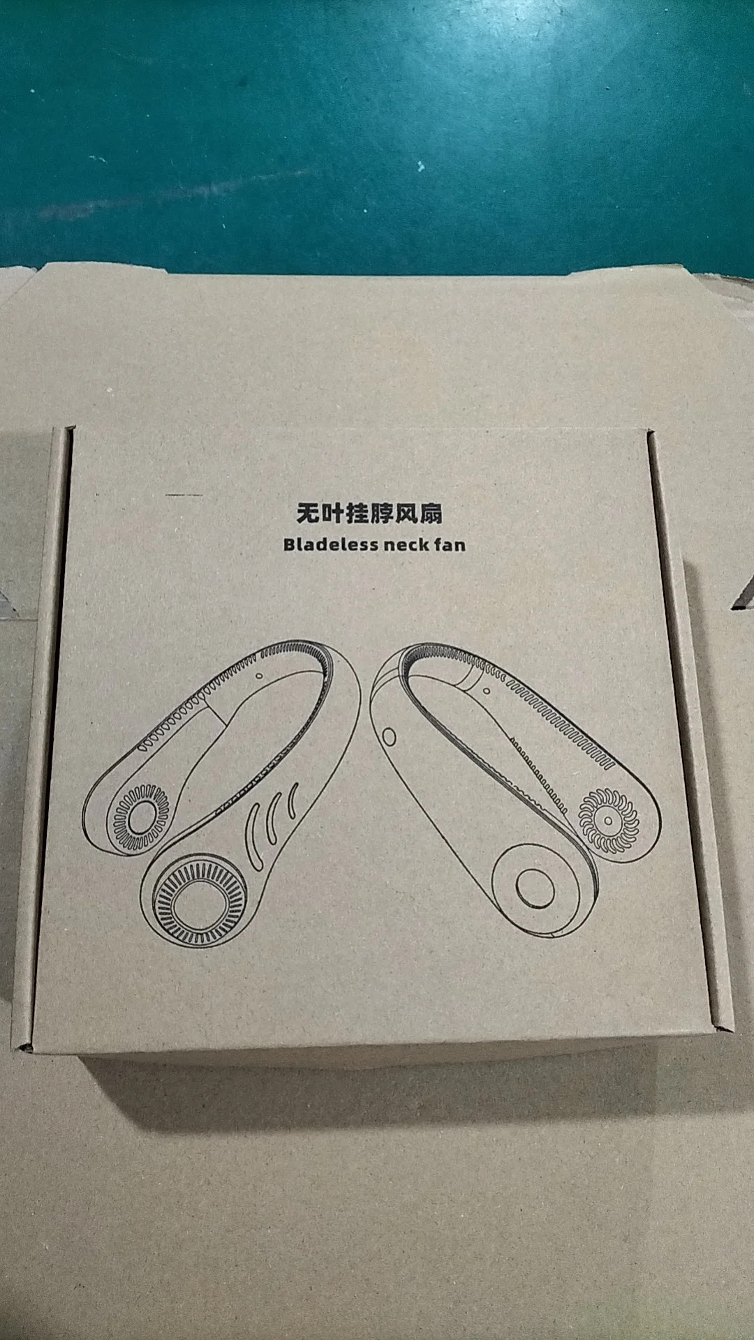 Hot Summer Selling Mini Silent Cooling Fan USB Rechargeable Portable Wearable Leaf-Less Outdoor Sports Neck Fan