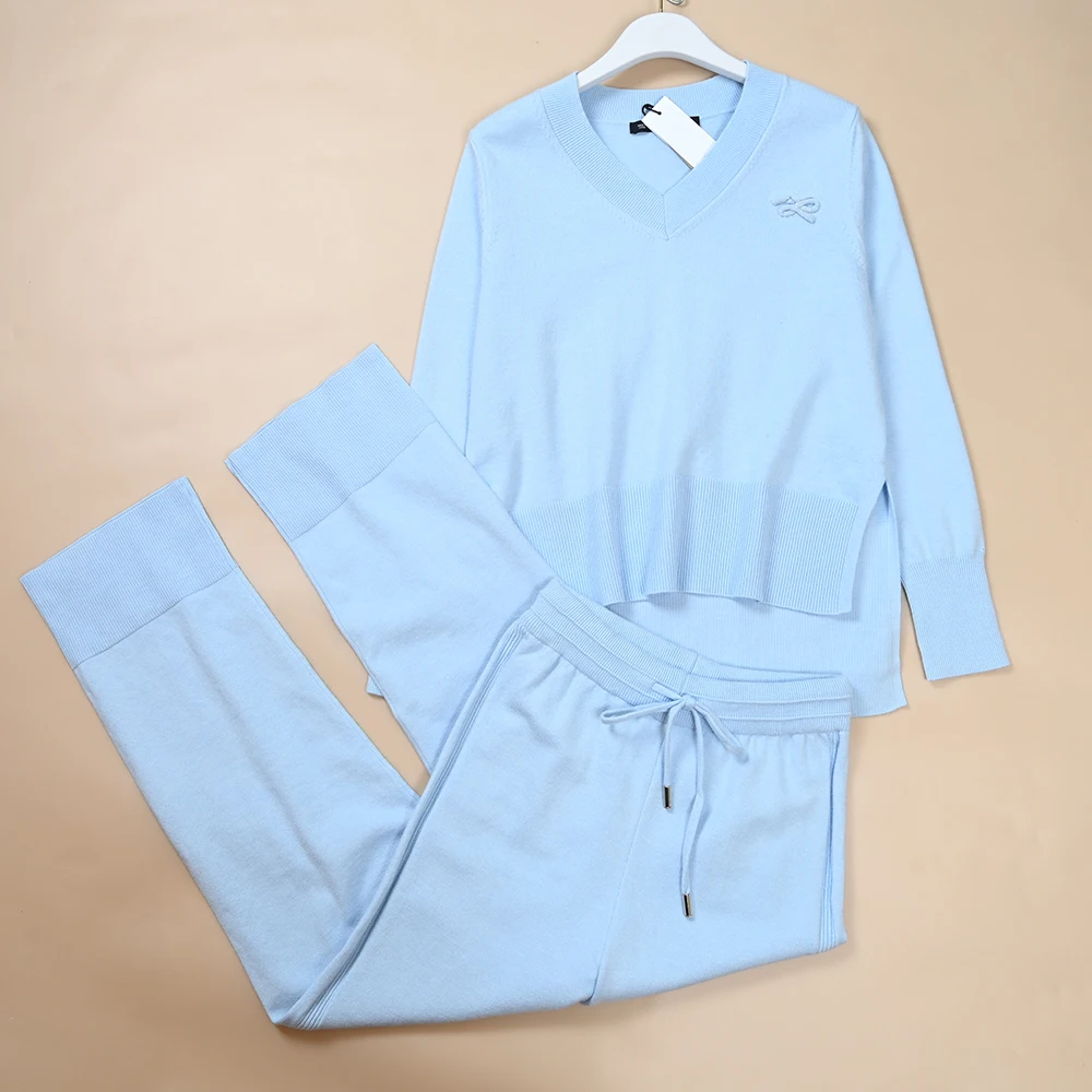 

Осенне-зимний женский вязаный свитер с v-образным вырезом и 3D буквенным дизайном и длинными брюками в тон, модный комплект из двух предметов трикотажа