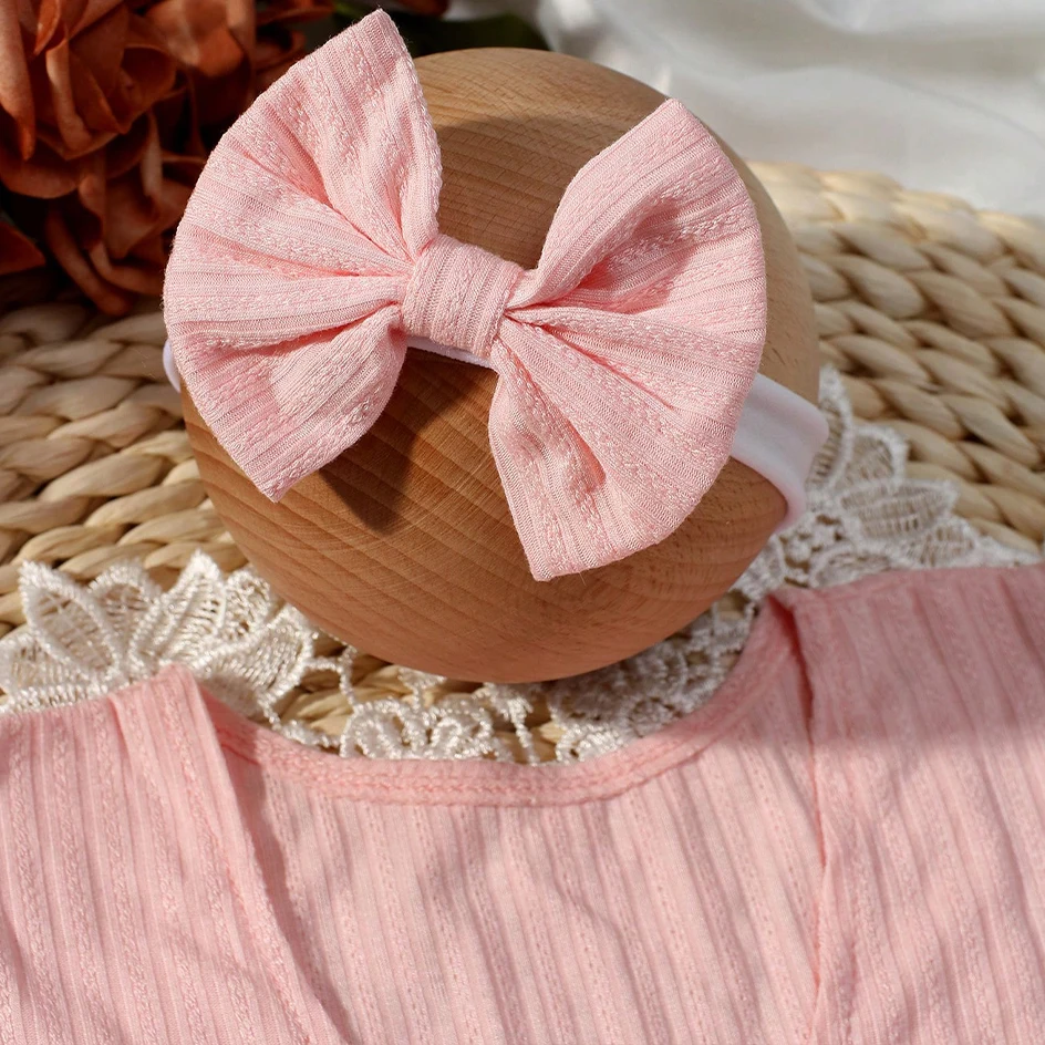 Ylsteed Newborn Girl Photography Outfits with Bow Headband Pink Lace Romper for Photo Shooting Photo Studio Infant Picture Props