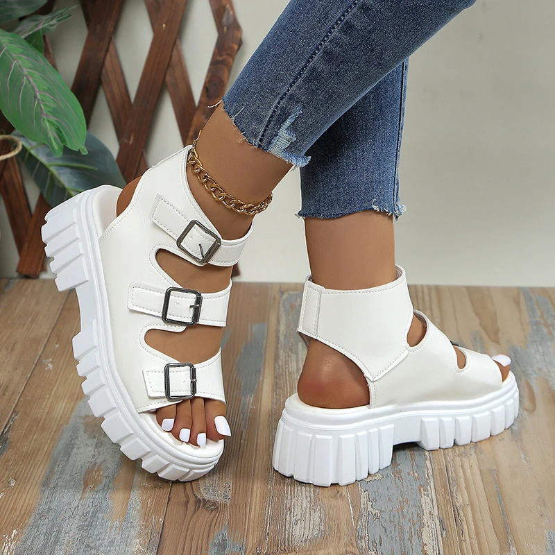 2024 neue dicke Sohle Sandalen Frauen Wrap Toe Hollow Outs römische Frauen lässige Strands chuhe Sommer Plattform Sandalen Frau