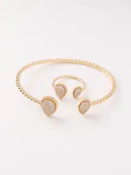 A set of women's new European 14K gold plated copper vintage in the same direction dripping full zirconia fashion bracelet ring