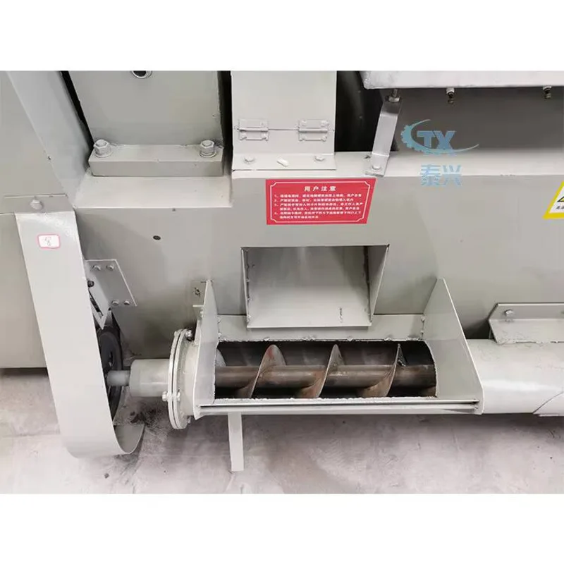 آلة ضغط زيت الخردل المضغوط على البارد بالبذور السوداء آلة استخلاص الزيوت الصالحة للأكل بالكامل من السمسم وبذور اللفت والمختلفة