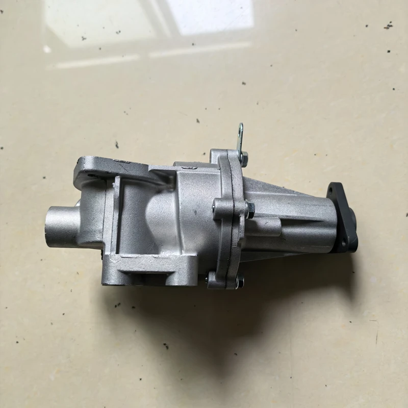 

1307100 -F00-00D Водяной насос в сборе для DONGFENG 580 1.5T SFG15T