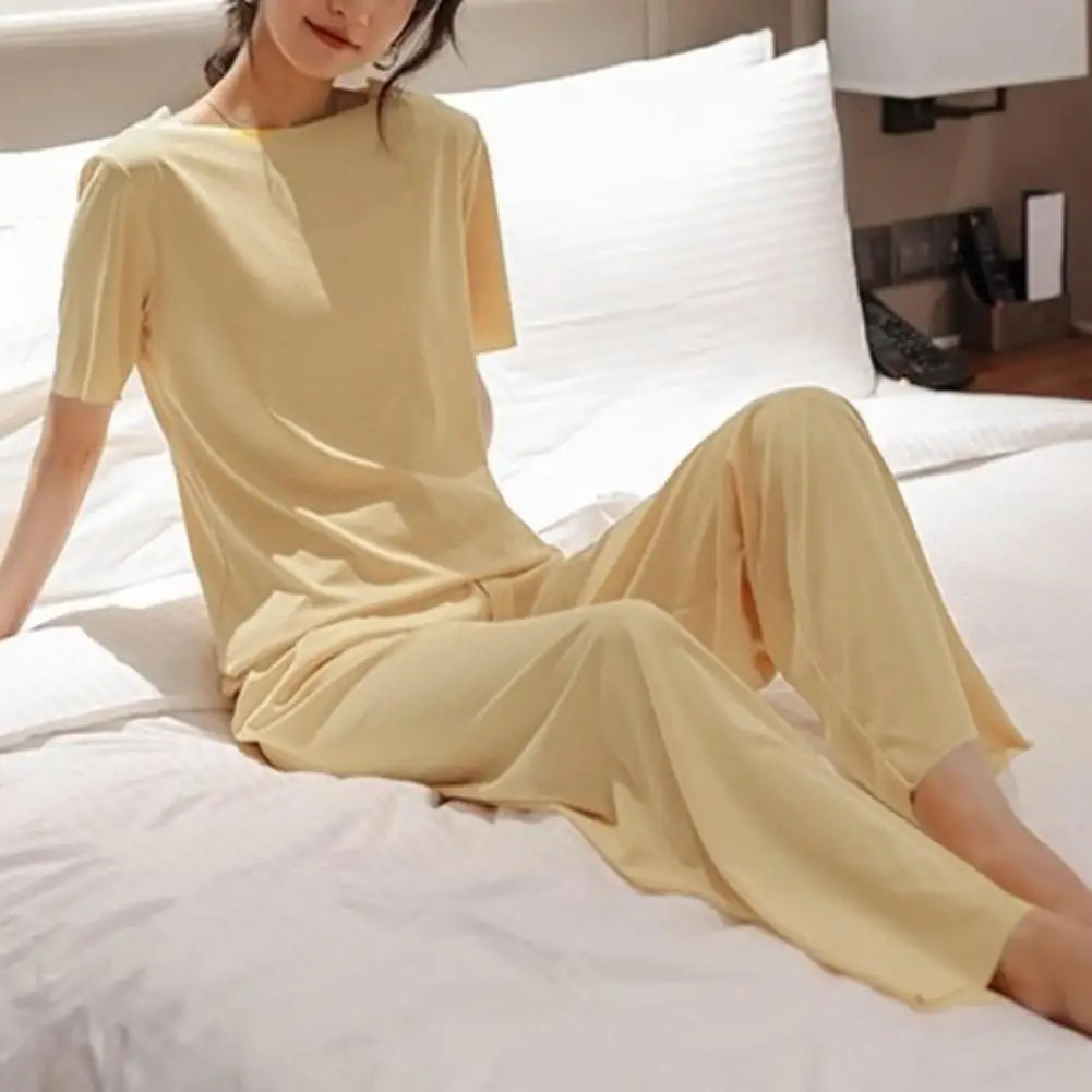 

Loose Fit Women Suit Stylish Women's Summer Sleepwear Set 2-piece Ice Silk Pajamas with Round Neck T-shirt Wide Leg for Casual