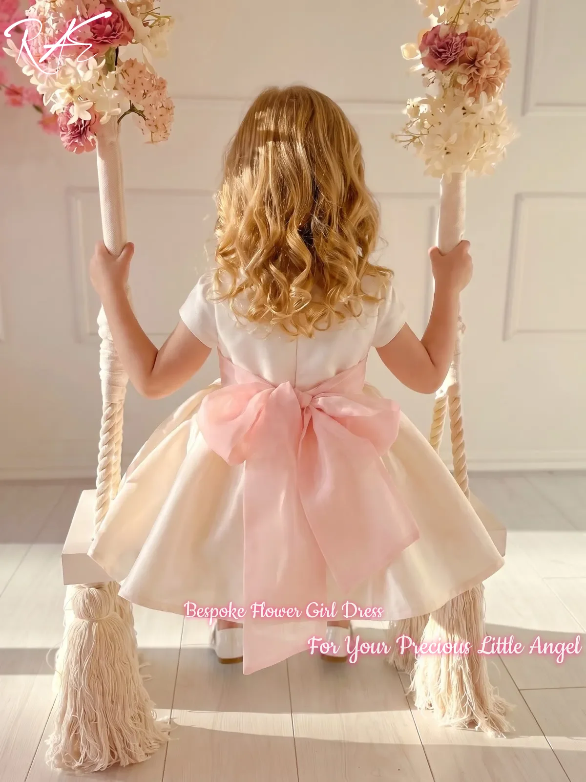 Elegant Ivory Satin Flower Girl Dress For Wedding Birthday First Communion Short Puffy Short Sleeve Pink Bow Sash Gowns