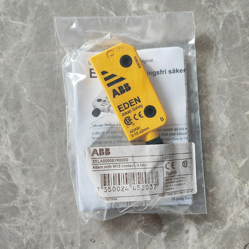 

Brand new original 2TLA020051R0000 2TLA020046R0000