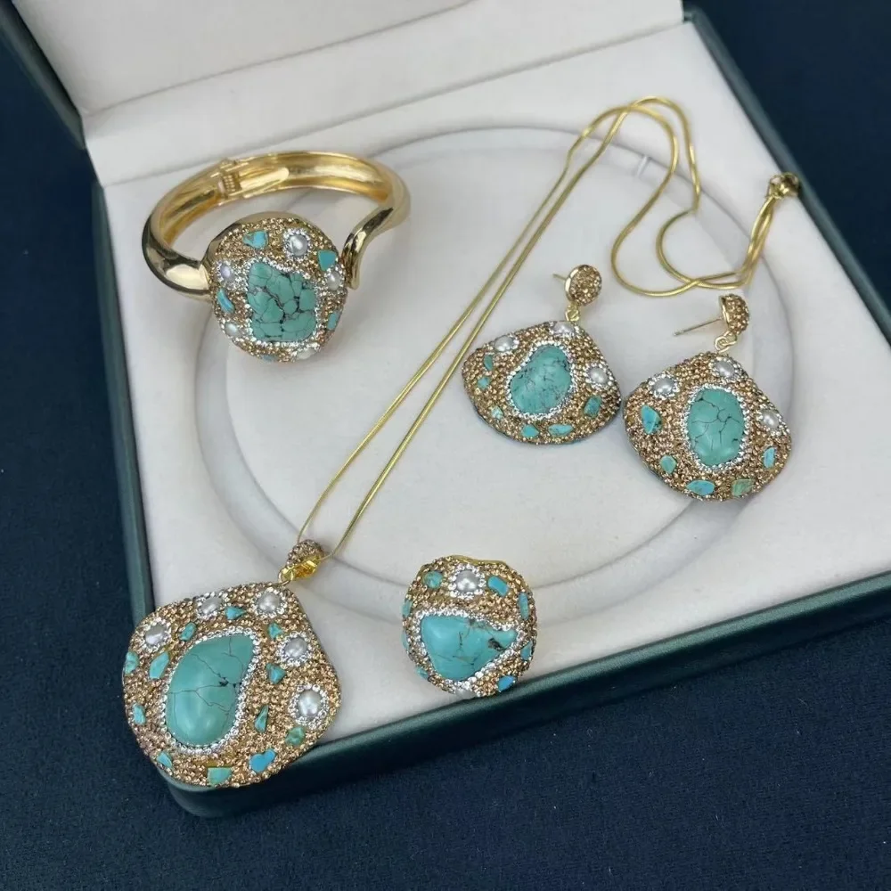 

New turquoise women's jewelry set, luxurious and noble ladies' clothing, matched with exquisite jewelry accessories