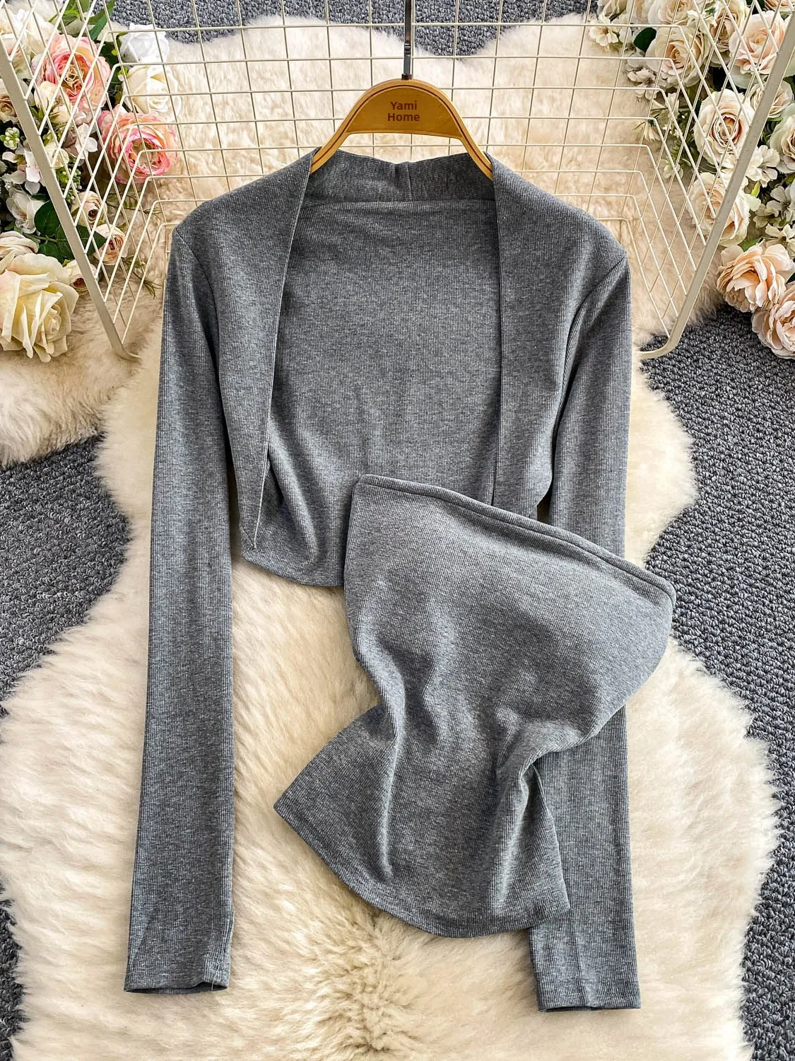 Koreanisches Drama Main Fem Character's Ele Strickjacke ort Oberbekleidung mit Brustpolster Tube Top Zweiteiliges Set