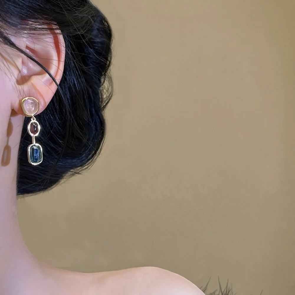 Women\'s Asymmetrical Colorful Gemstone Earrings Silver Needle Medium Antique Clashing Earrings Niche Design High Quality Jewelry