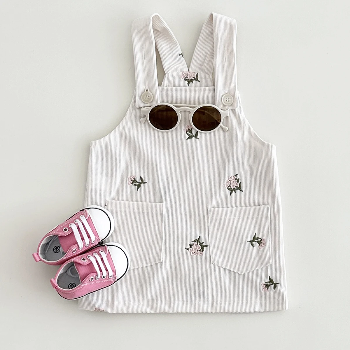 Ins Girls Strap Dress Infant Baby Clothes Version Suspender Dress Summer Flowers Embroidery Sleeveless A-line Infant Dresses