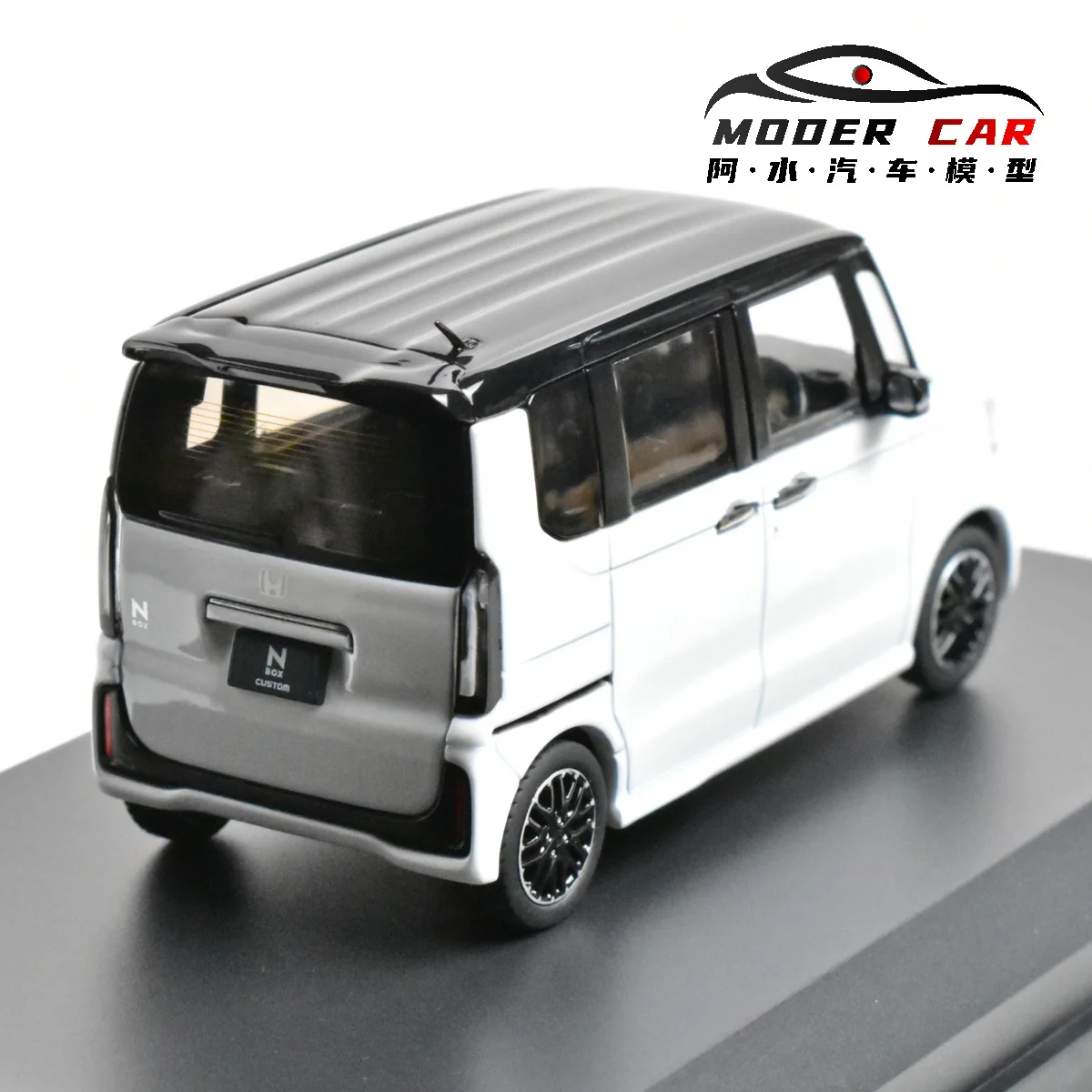 

HOBBY JAPAN HJ 1:43 N-BOX Gifts for Teenagers Diecast Model Car
