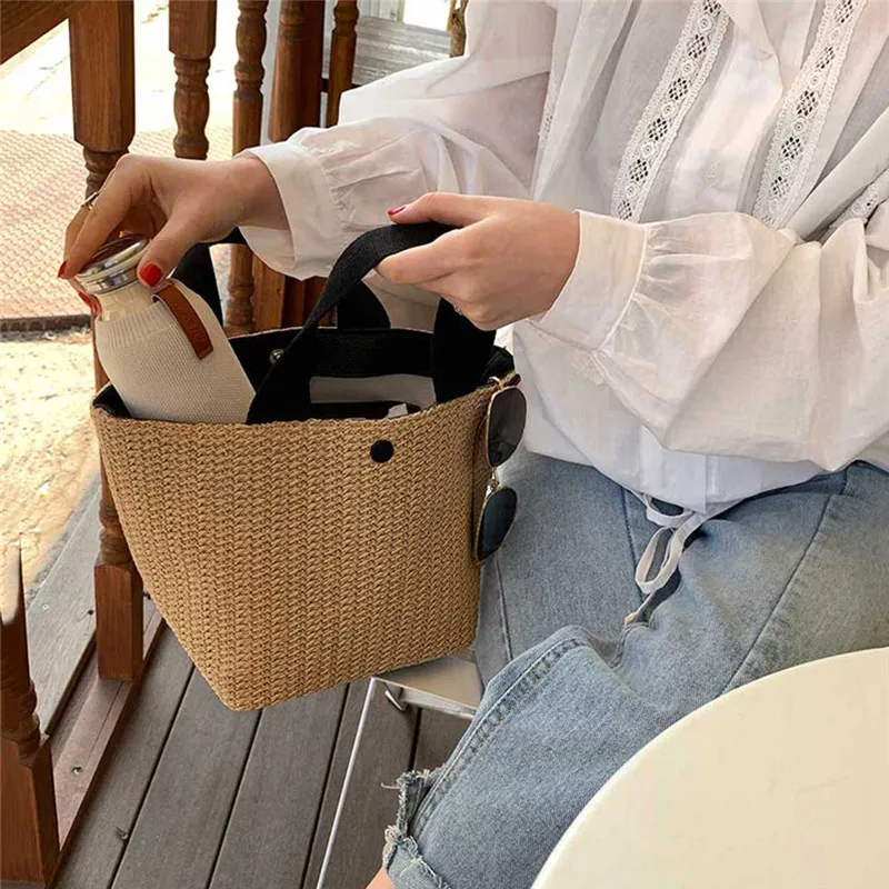 Women's Handmade Bohemian Straw Rattan Bag - Woven Summer Beach Crossbody Bag, Messenger Bucket Shoulder Handbag S4b8d0c222fa148e2a92d4440e9d2022bk