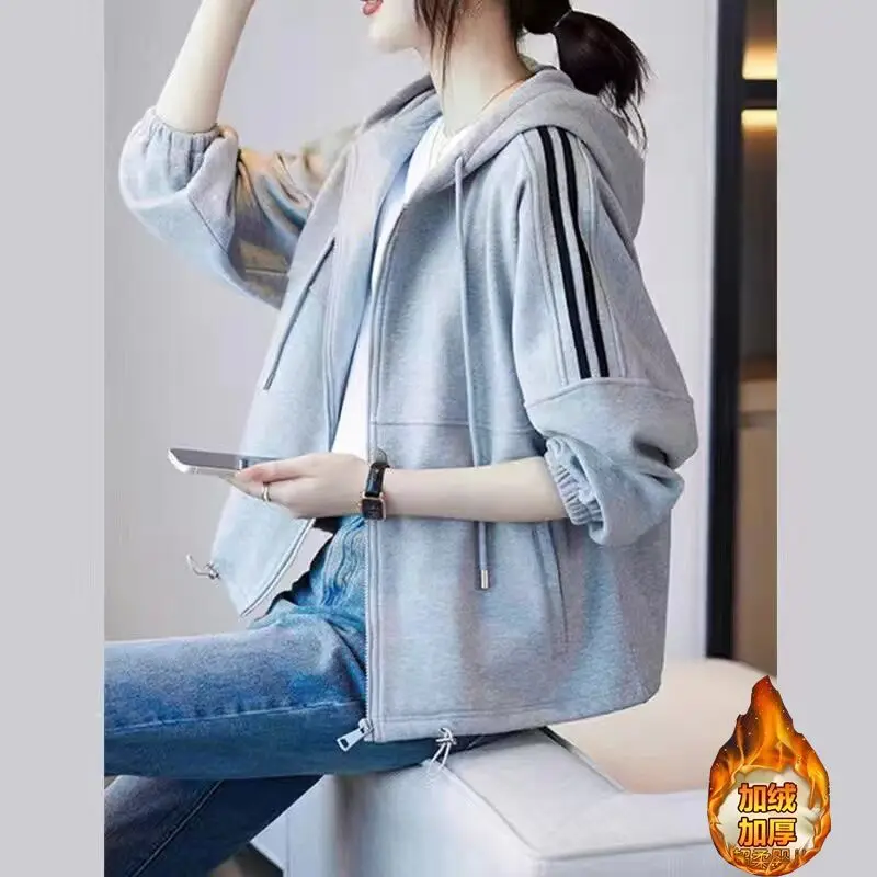 2023 Autumn New Korean Fashion Loose Casual Coat Women\'s Autumn and Winter Plush Thickened Hooded Western Sweater