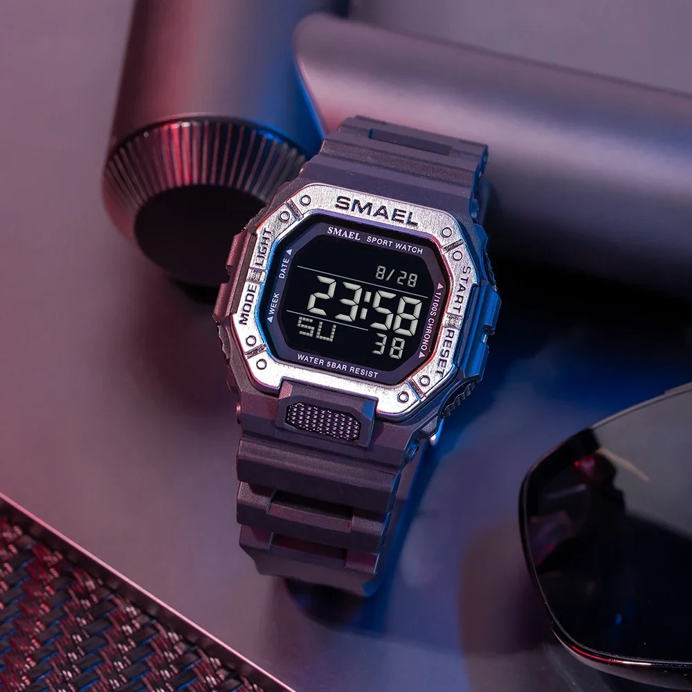 SMAEL Men\'s Cool 50m Waterproof Night Light Outdoor Electronic Watch 8059 Leisure Sports Student Couple Watch