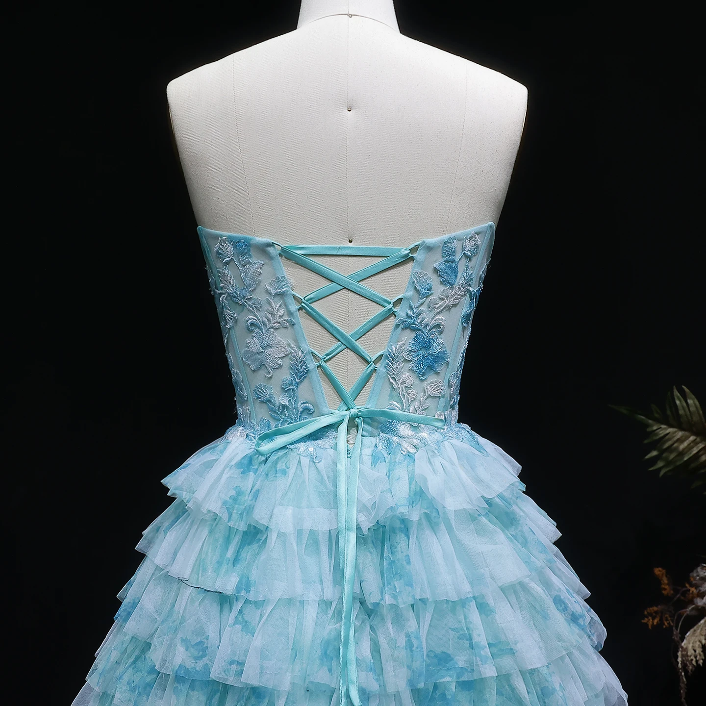 Sharon Said Aqua Trägerloses Blumenverziertes Stufenkleid aus Tüll für Abschlussball, Dubai Sexy Mini-Cocktailkleid, Abendkleid RM133 Maßanfertigung – Detail 10