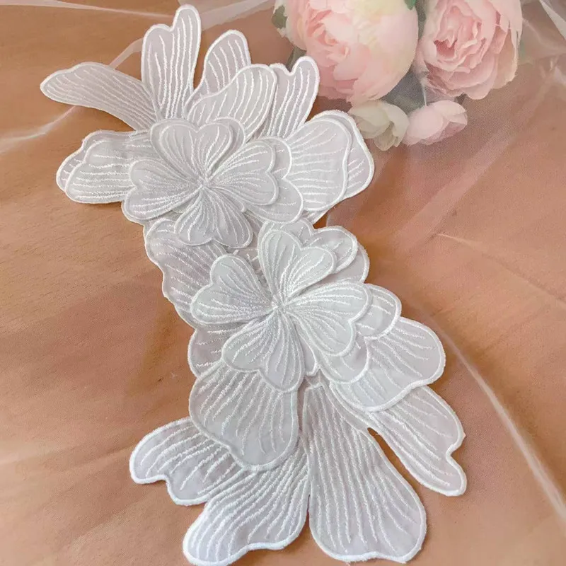 Mehrschichtige Hochzeits-Patch-Spitzenapplikation, DIY-Nähzubehör. Brustblume