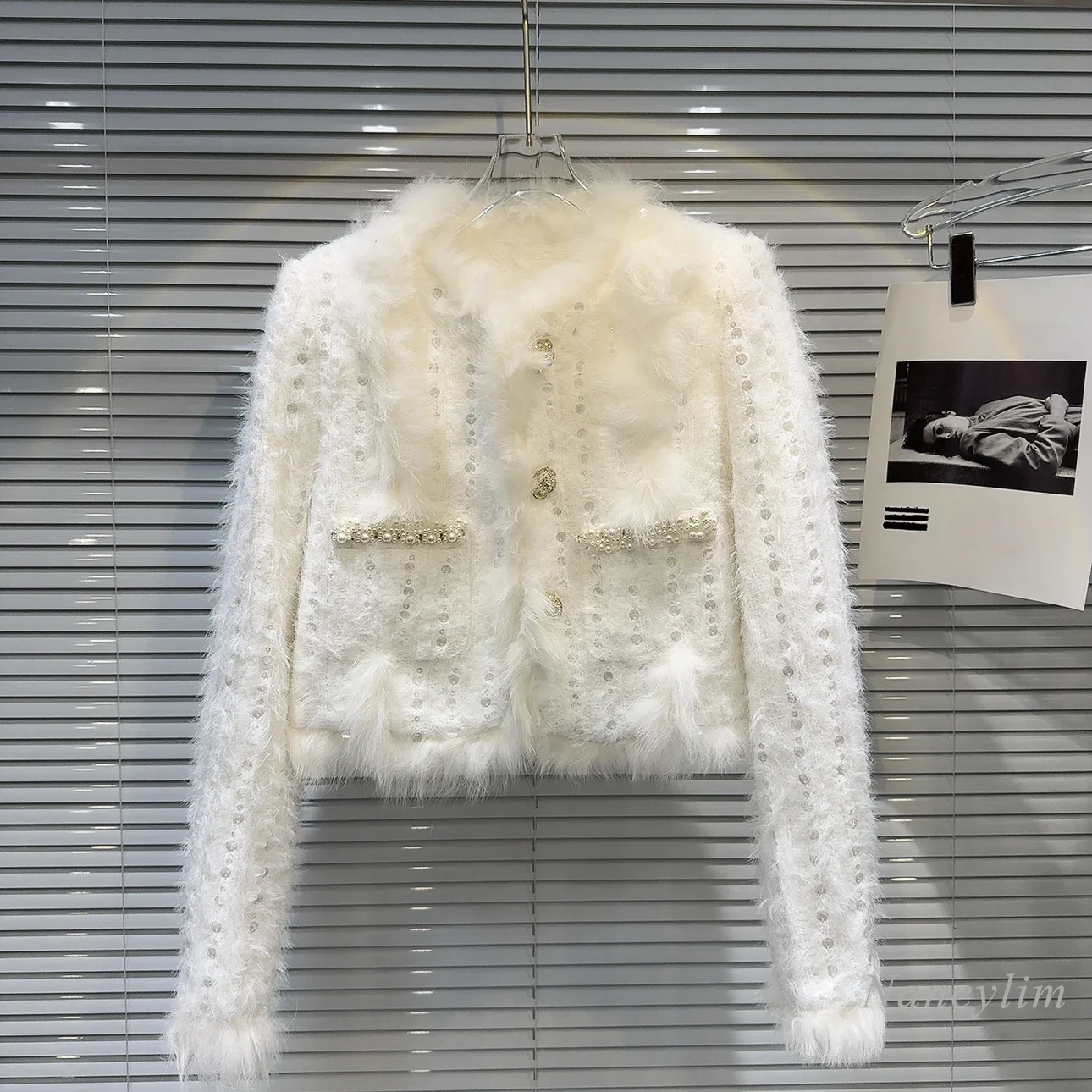 2024 Winter Short Feather Down Liner Coat Women New Light Luxury Pearl Beaded Fox Burr Mink Down Short White Jacket for Women