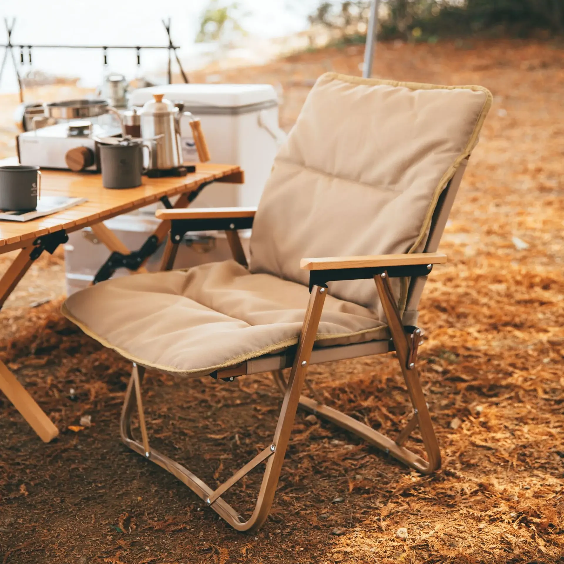 

Outdoor Klappstuhl tragbare Kermit Stuhl Kissen Angel hocker Stuhl Freizeit Camping Ausrüstung Rückenlehne europäischen Strandko