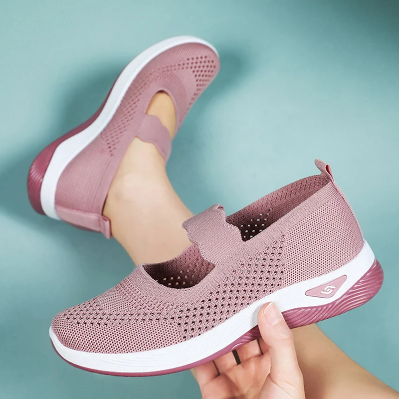 

Lightweight Breathable Mesh Sneakers Women Spring Summer Slip On Casual Sports Shoes Woman Plus Size Comfort Non Slip Flat Shoes