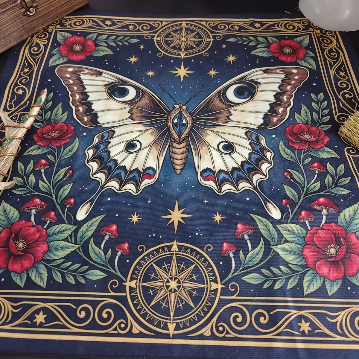Green Butterfly & Floral Tarot Card Tablecloth Triple Moon Altar Cloth Witchcraft Astrology Oracle Divination Cloth Home Decor