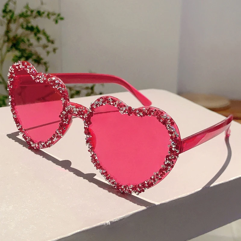 KAMMPT Mode Marke Kristall Shiny Shades Frauen Stilvolle Herz Dekor Trends Sonnenbrille Oversize Candy Farbe Strand Sonnenbrille – Detail 11