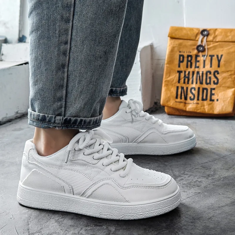 Men's Shoes Spring Breathable Youth Casual Versatile Men's Shoes New Student Pure White Sports Board Shoes
