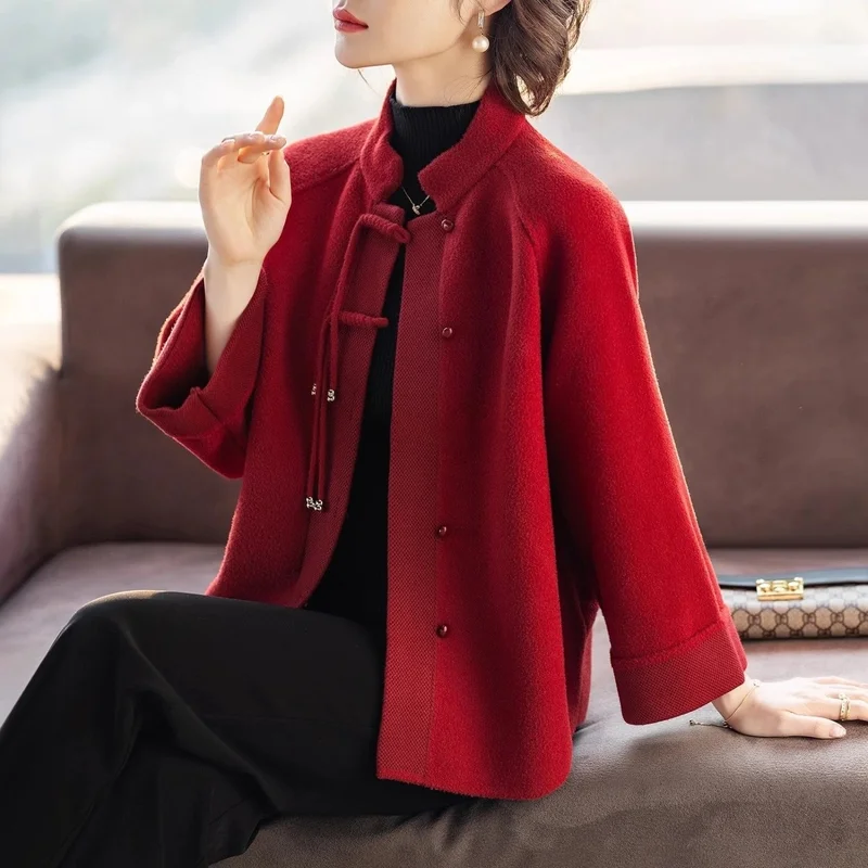 

Chinese Spring Festival style women's red clothes popular retro tang suit cardigan Knitting design elegant ethnic style jacket