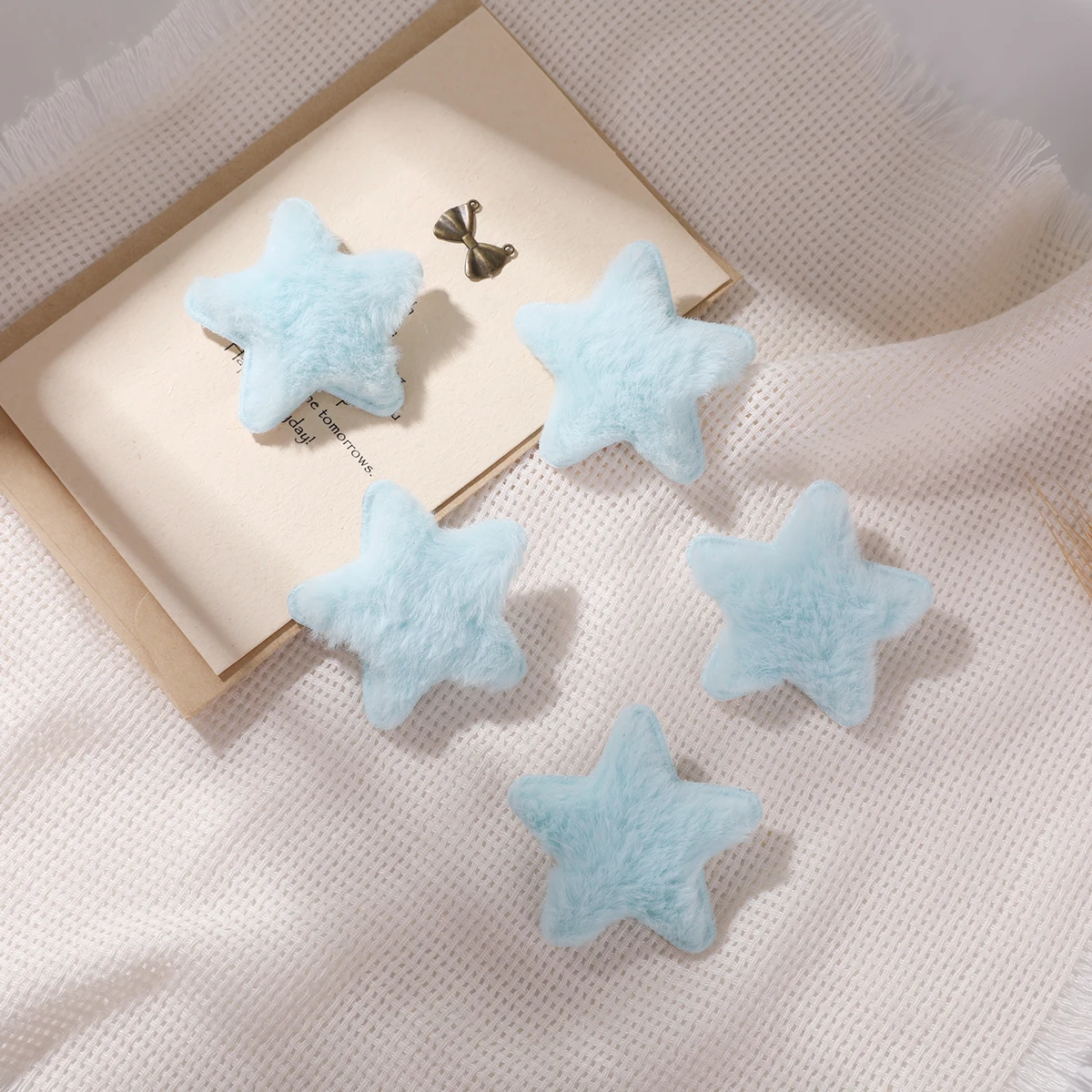 Sweet Japanese Plush Star Hair Clip Cute Bang Clip Autumn/Winter Side Hair Duck Mouth Clip Headpiece