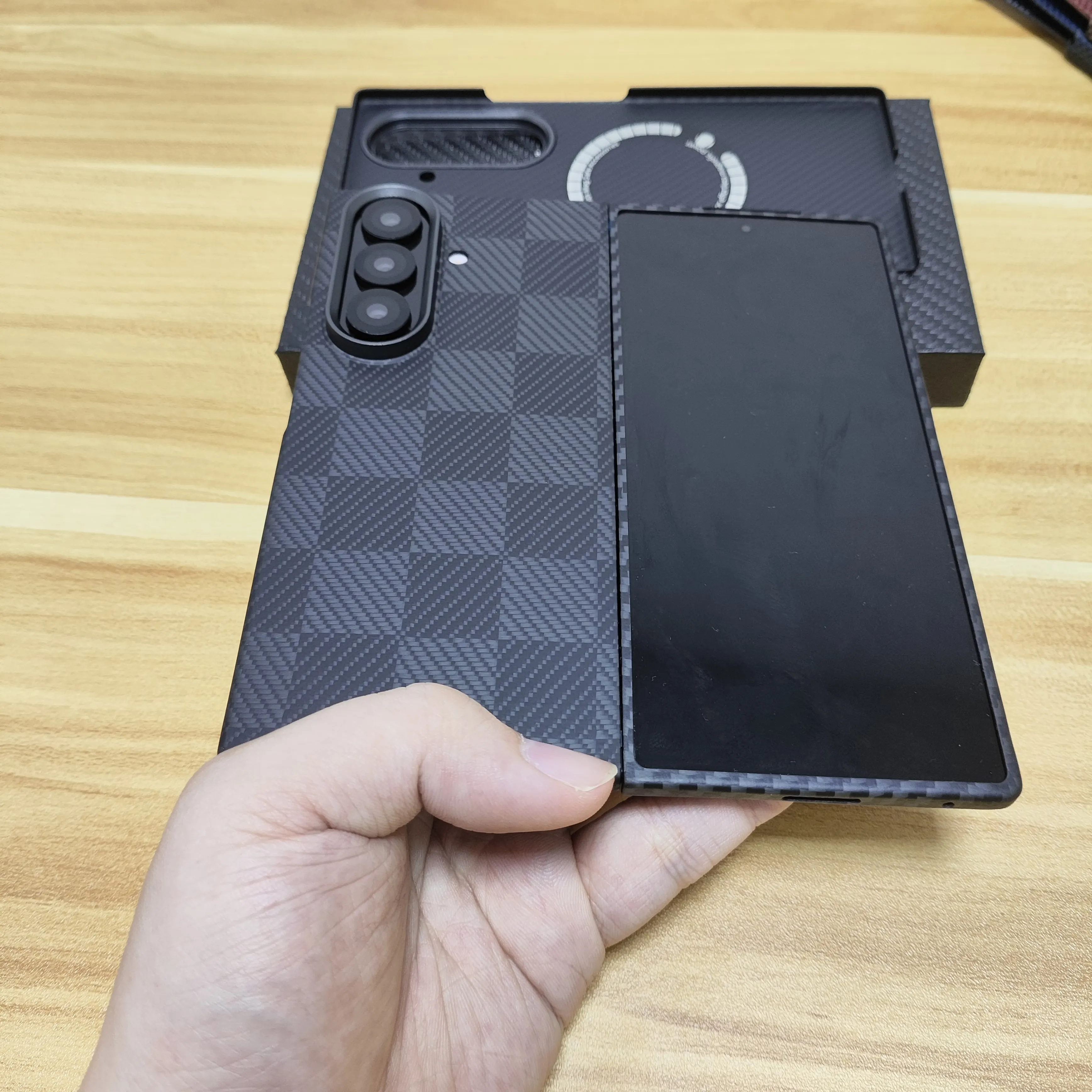 

Чехол 2025 для Samsung Galaxy Z Fold 7, арамидный чехол Magsafe из настоящего углеродного волокна, кевларовый чехол, ультратонкий легкий защитный чехол