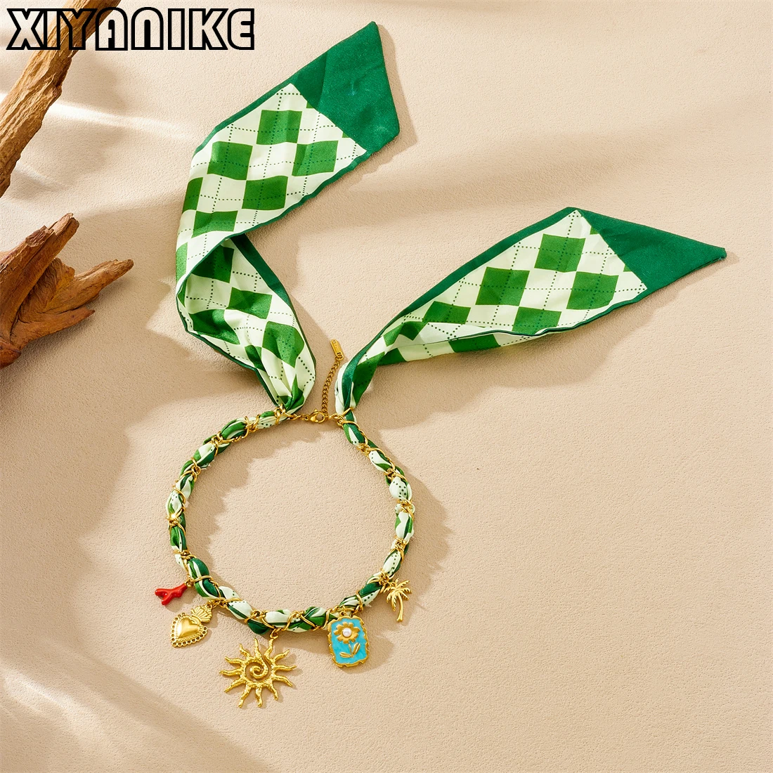 

XIYANIKE 316L Stainless Steel Novelty Design Pearl Flower Spiral Sun Heart Pendant Necklace Women Personalized Trend Neck Chain