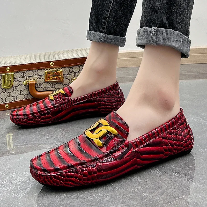 Neue Slipper Schuhe Männer Slipper Schuhe Sommer Mode Schuhe Männer hochwertige Pu Leder Mann klassische bequeme lässige Männer Slipper