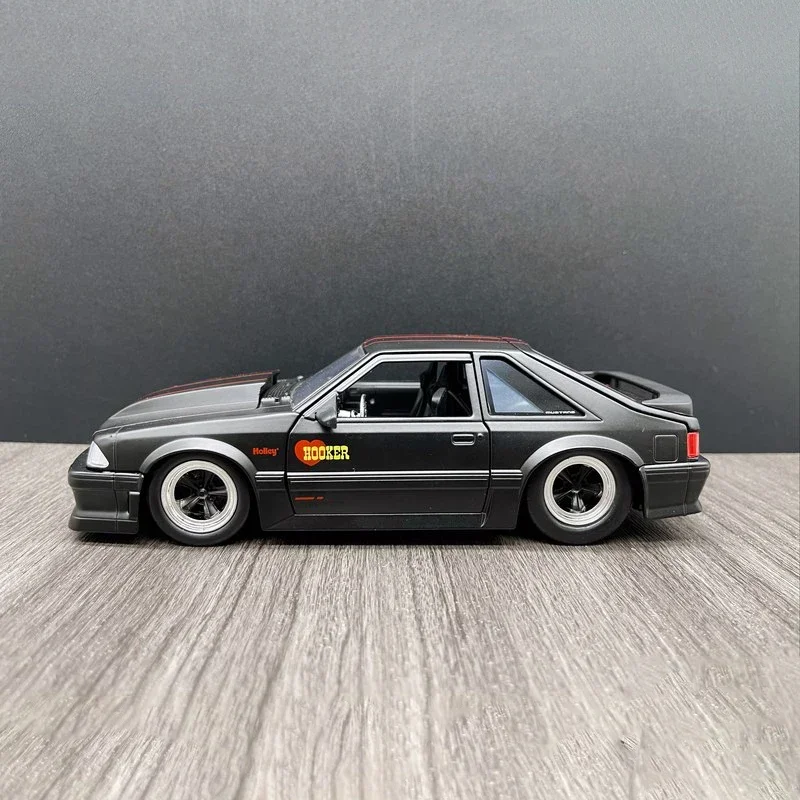 

JADA 1:24 для Ford Mustang GT 1989, игрушечный автомобиль из сплава, литой и игрушечный автомобиль, модель миниатюрного автомобиля, модель автомобиля, игрушки