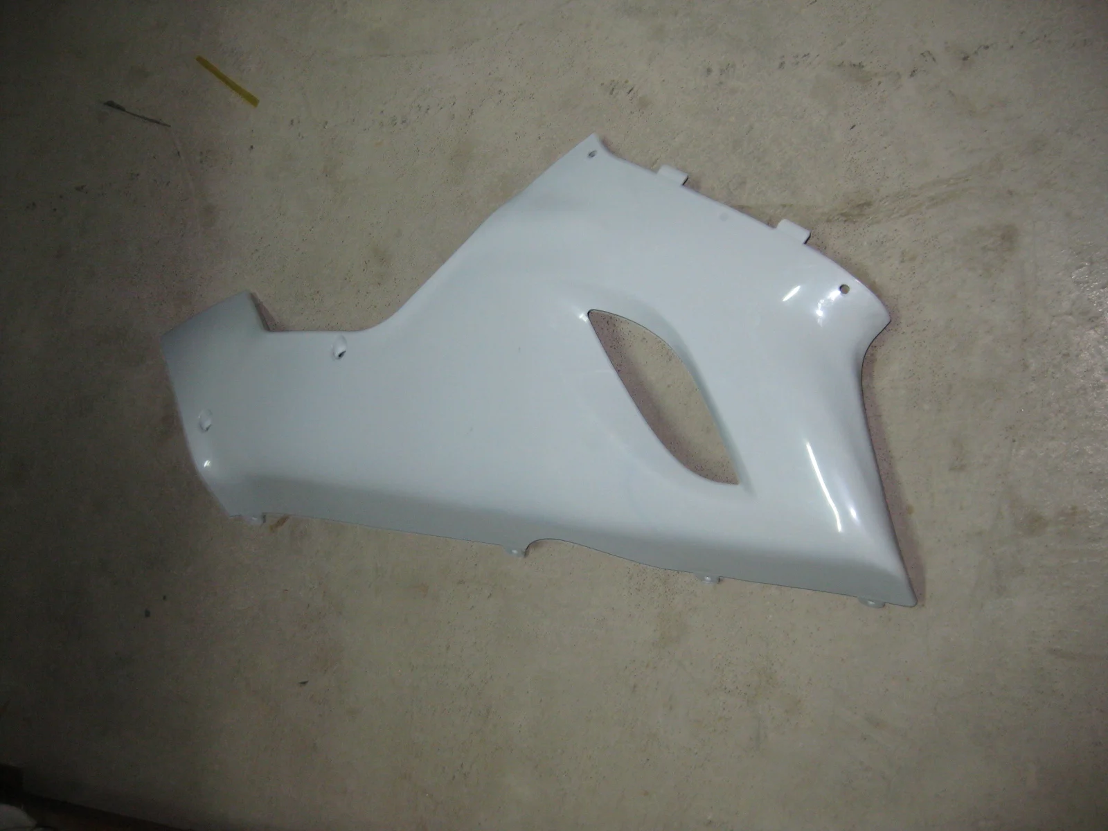 

Fit For Kawasaki Ninja ZX636 ZX600 ZX6R ZX-6R 2005 2006 Unpainted Fairing Right lower Side Cover Panlel