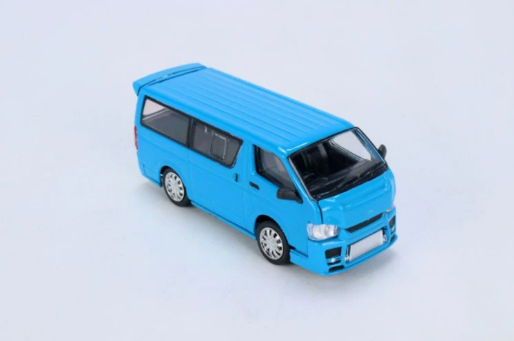 BM Creations 1:64 2015 Hiace KDH200V Diecast Alloy Toy Cars Simulation Model For Collection gift