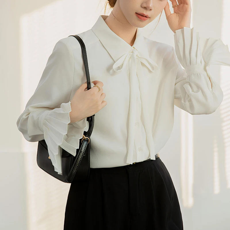 Blauw Shirt Vrouwen Lange Mouw Beroep Kantoor Dames Blouse Koreaanse Mode Tops Flare Mouw Witte Shirts Vrouwelijke S-XL