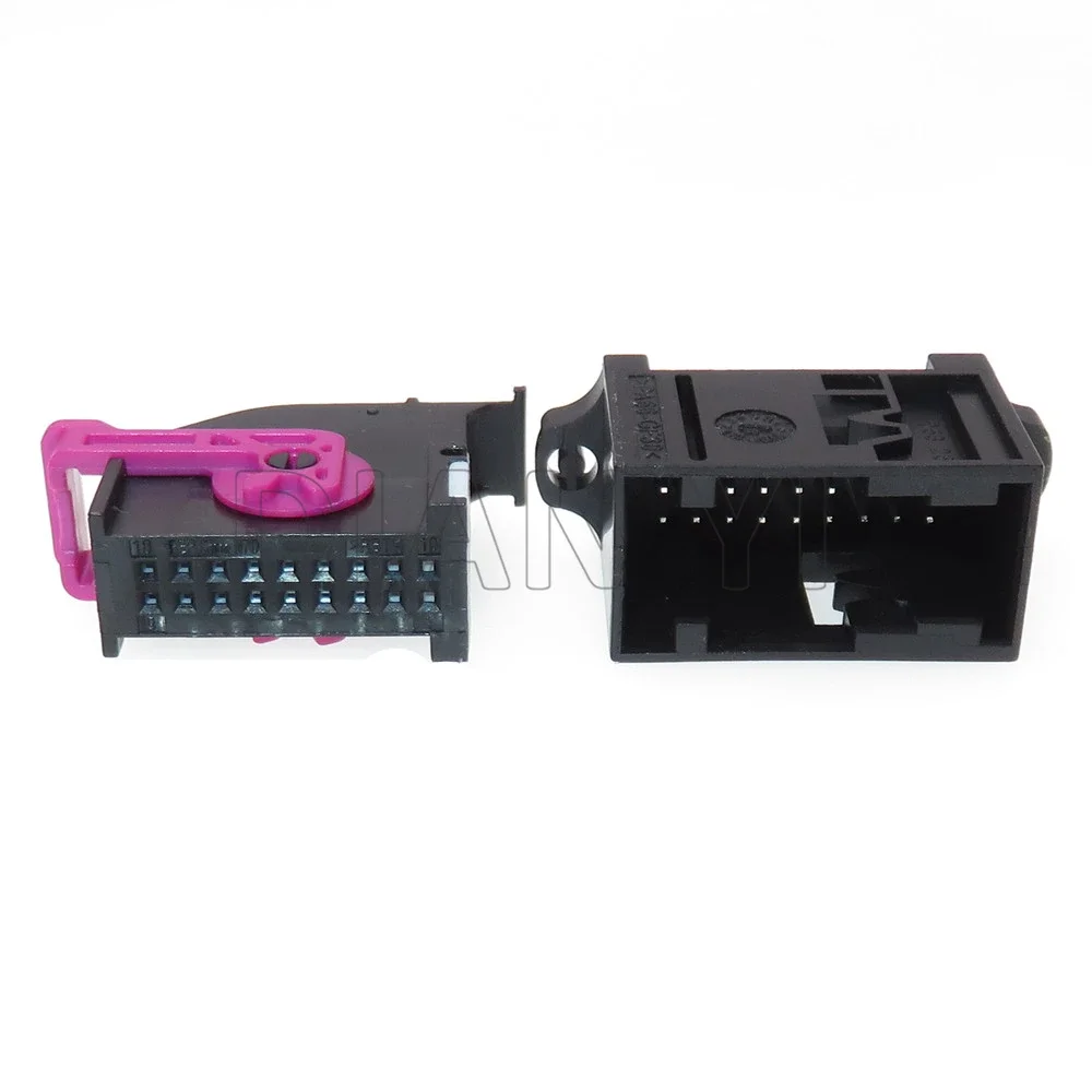 1 ชุด 18 ทิศทางรถ Docking Conenctor AC Assembly เครื่องมืออัตโนมัติซ็อกเก็ต 5Q0 972 718A ECU 5Q 0972718 1- 1355154 -1 สําหรับกอล์ฟ ลามานโด